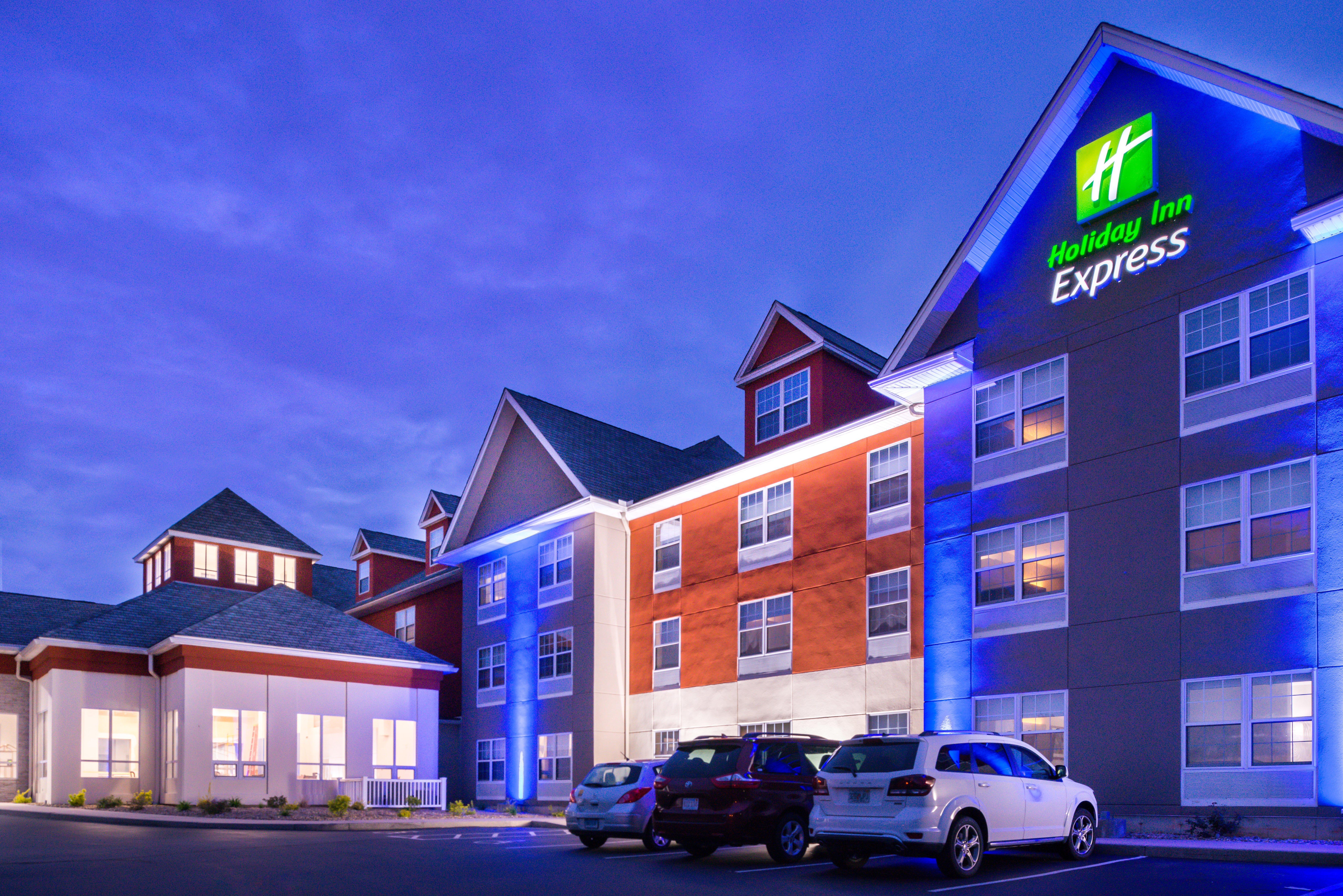 Holiday Inn Express Mystic, An Ihg Hotel Esterno foto
